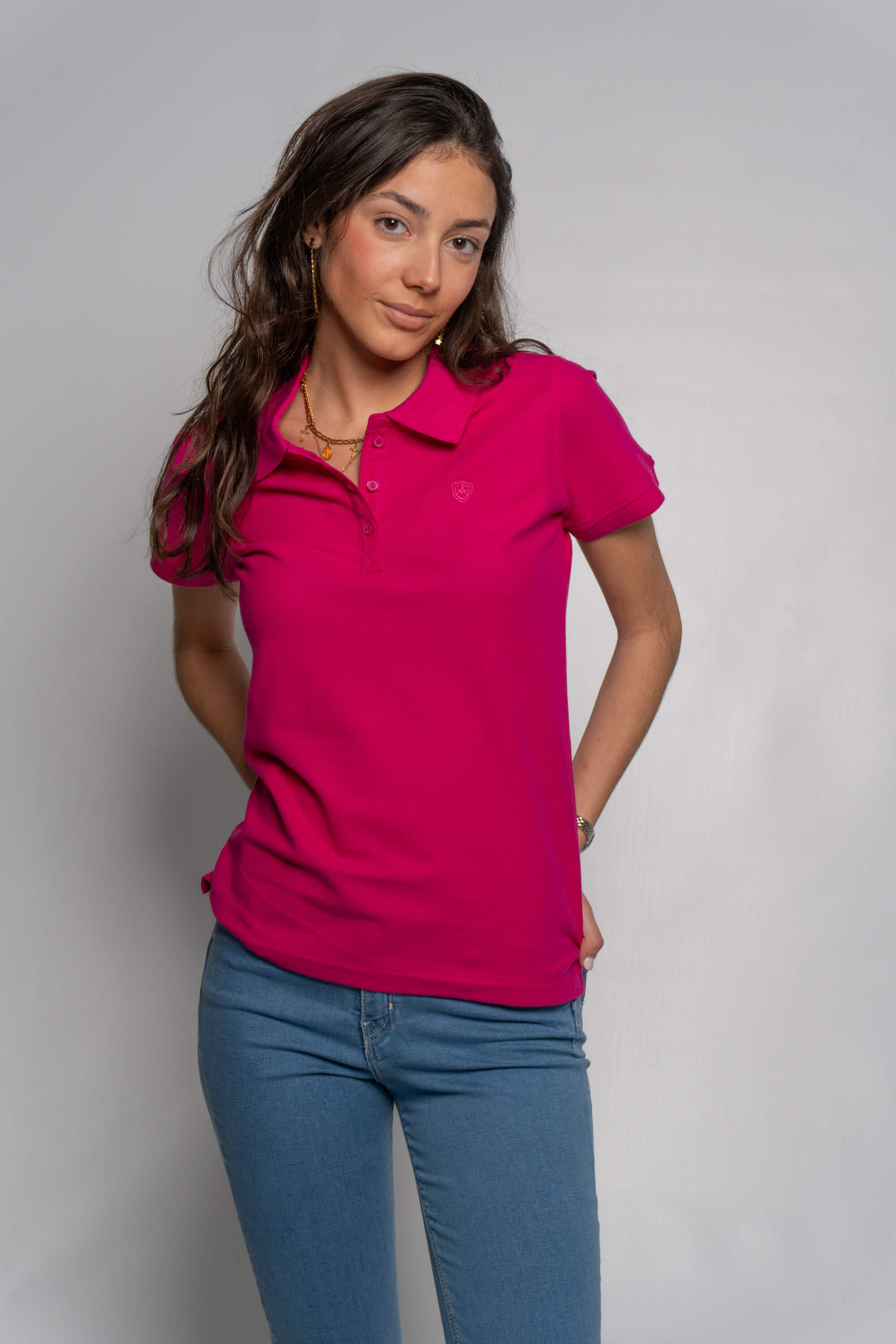 POLO ESCUDO FUCSIA