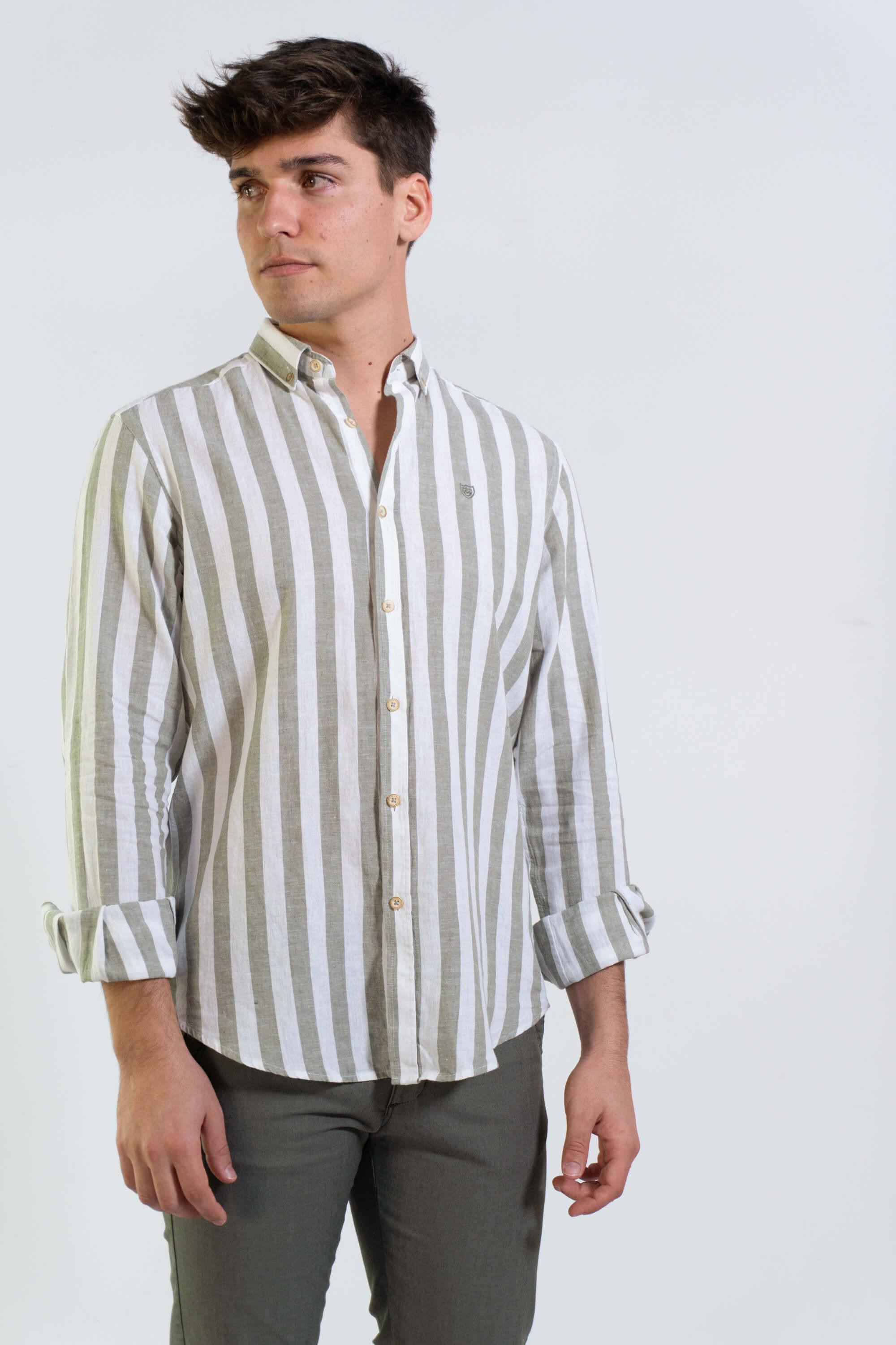 CAMISA RAYA ANCHA KAKI